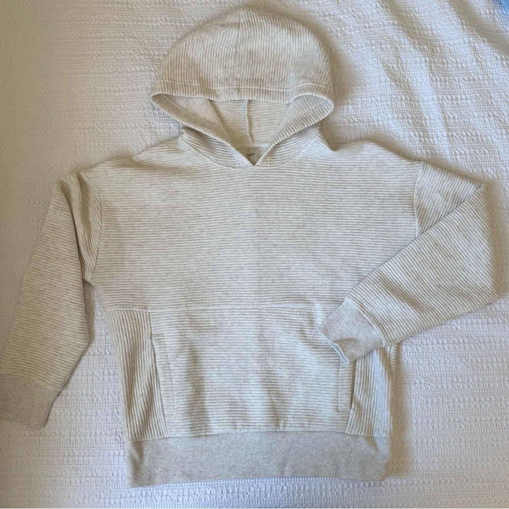 Women’s Cream Hooded Sweater